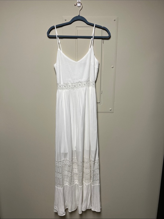 SHEIN Dresses & Skirts - White Boho Lace Sleeveless Maxi